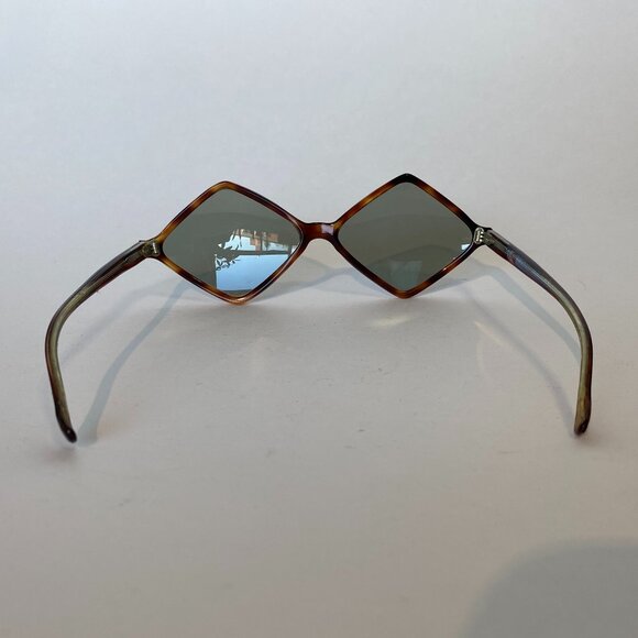 Vintage 60's Diamond Shaped Tortoiseshell Sunglasses 140 mm Frame - Picture 2 of 5